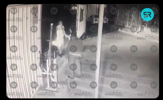 Taxista y vigilante se enfrentan en San José Momoxpan