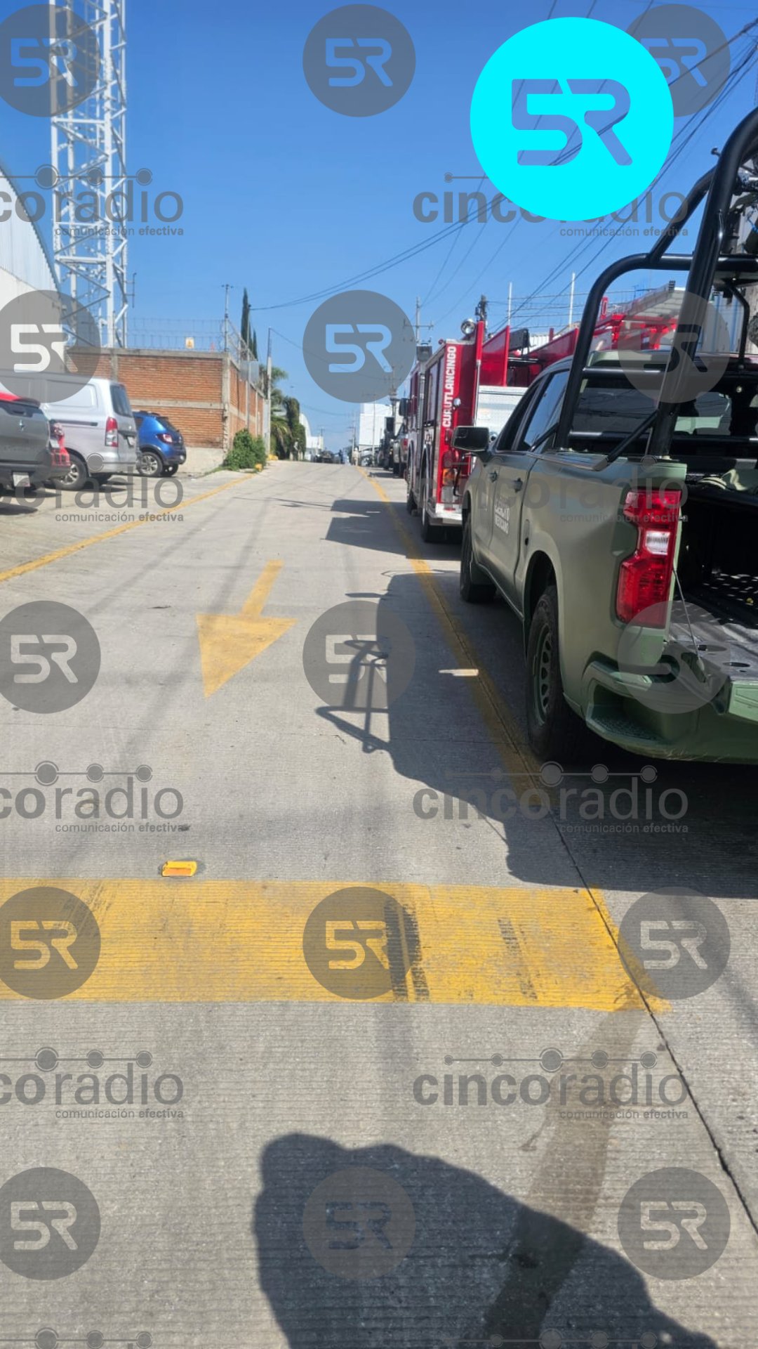 Cerrado el acceso a San Lorenzo Almecatla y salida a FINSA por presunto huachicoleo. Ya hay presencia de Pemex, GN y Ejército.