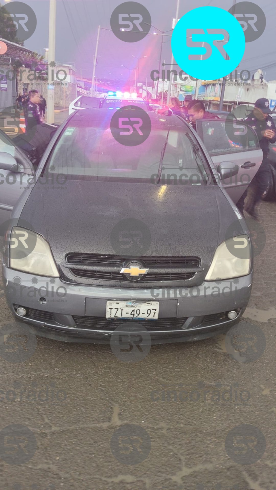 Caen tres por robos a Oxxo en operativo en Puebla capital