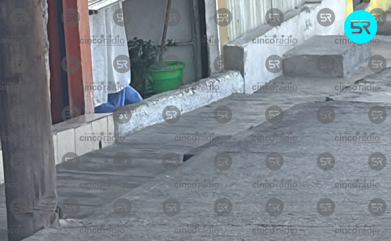 Dos sujetos en motocicleta negra le habrían disparado en la colonia Lomas de San Miguel; la víctima tenía 28 años.