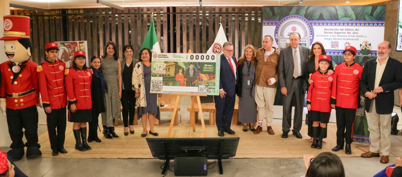 Frida Kahlo y Diego Rivera inspiran billete del Sorteo 2851 de Lotería Nacional, que destaca el legado de ambos artistas y sus museos en Coyoacán.