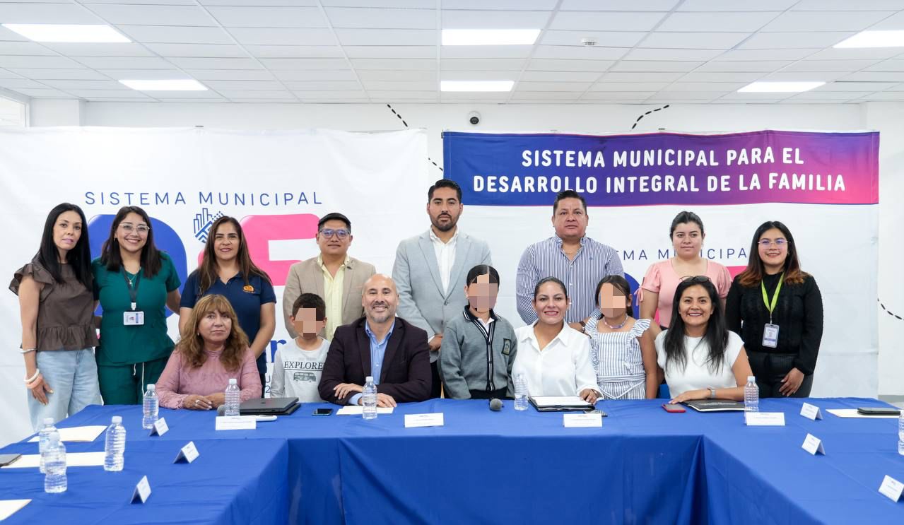 Lupita Cuautle encabeza sesión del SIPINNA en Cholula
