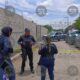 El operativo conjunto entre policías estatal y municipal se llevó a cabo en la colonia San Juan Uvera; entre los detenidos hay una mujer y un menor de edad.