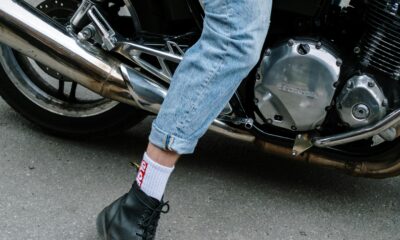 Motociclista muere degollado por cable atado por menores en Mar del Plata
