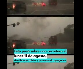 Un rayo cayó sobre una carretera en Carolina del Sur, causando apagones y tráfico desviado; autoridades reportan que no hubo lesionados.