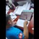 Video viral muestra a un niño chino sumando 10 números de cinco dígitos en 8 segundos. El ábaco mental potencia memoria, concentración y rapidez matemática.