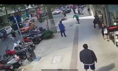 VIDEO: Exfutbolista brasileño frustra un robo con una patada voladora