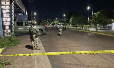Militares fueron atacados en Culiacán; un soldado de Izúcar de Matamoros perdió la vida y otro resultó herido. Hay dos detenidos.