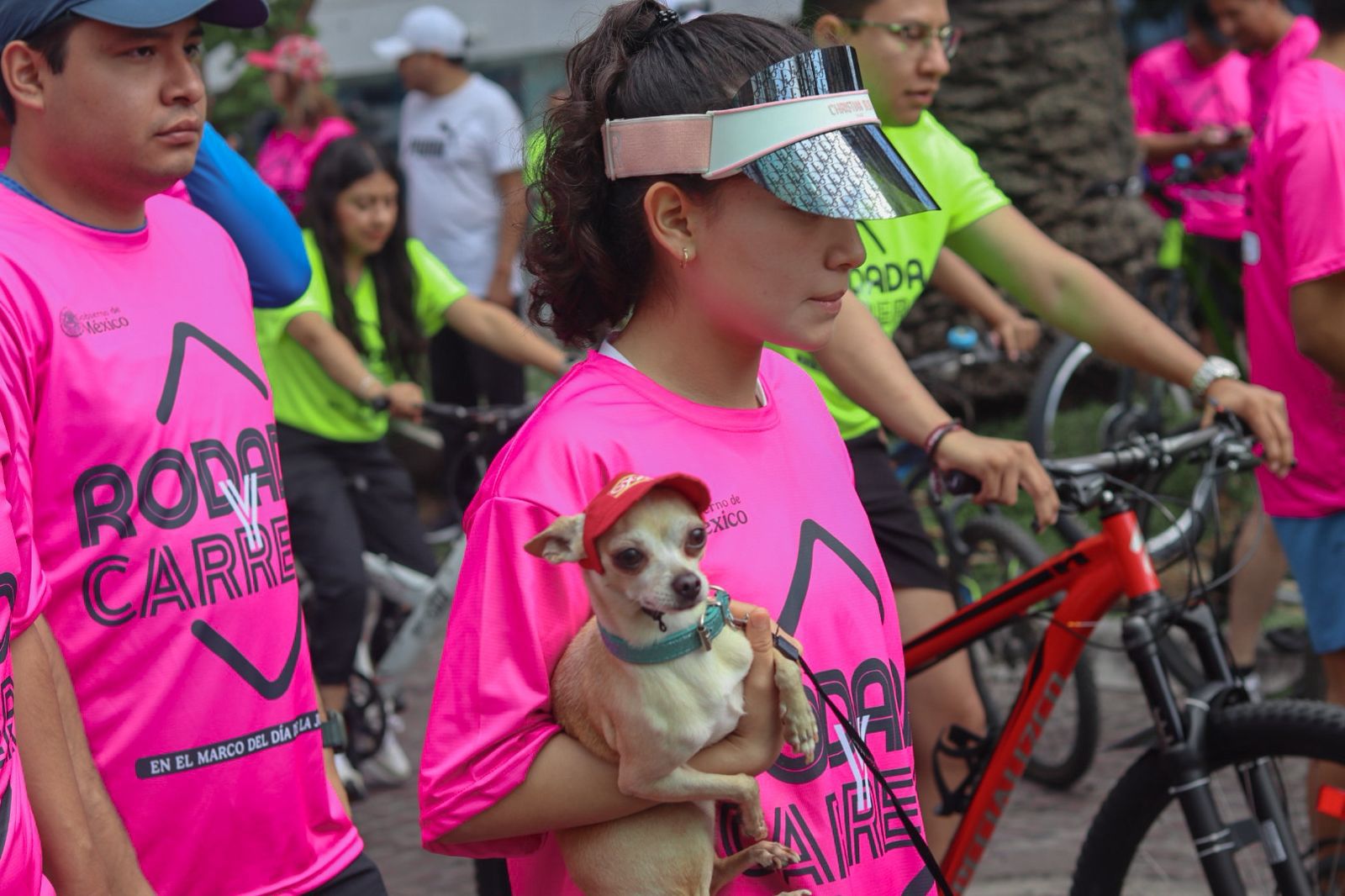 Más de 400 jóvenes poblanos participaron en la Rodada y Carrera por la Paz