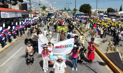 Funcionarios participaron en la Callejoneada y Desfile de la Dalia, reafirmando el hermanamiento con este Pueblo Mágico de Tlaxcala.