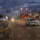 Autoridades retiraron un auto abandonado en la federal Puebla-Tehuacán, frente a La Gran Bodega. El vehículo no contaba con reporte de robo.
