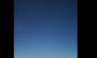 Desde Mauna Kea, en Hawái, se apreció el punto máximo de la lluvia de perseidas, un espectáculo de meteoros que iluminó el cielo la madrugada de este 13 de agosto.