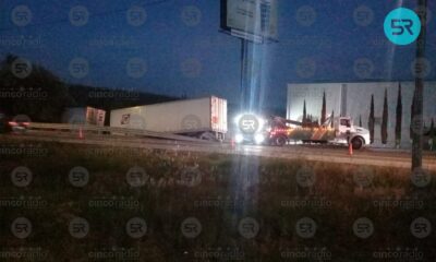Choque a la altura de Veladoras Aramo afecta la circulación sobre el Periférico Ecológico con dirección al C5; autoridades piden precaución.