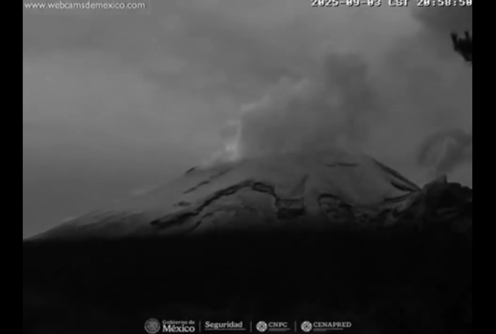 CENAPRED y CNPC mantienen la alerta en Amarillo Fase 2 y reiteran respetar el radio de exclusión de 12 kilómetros.