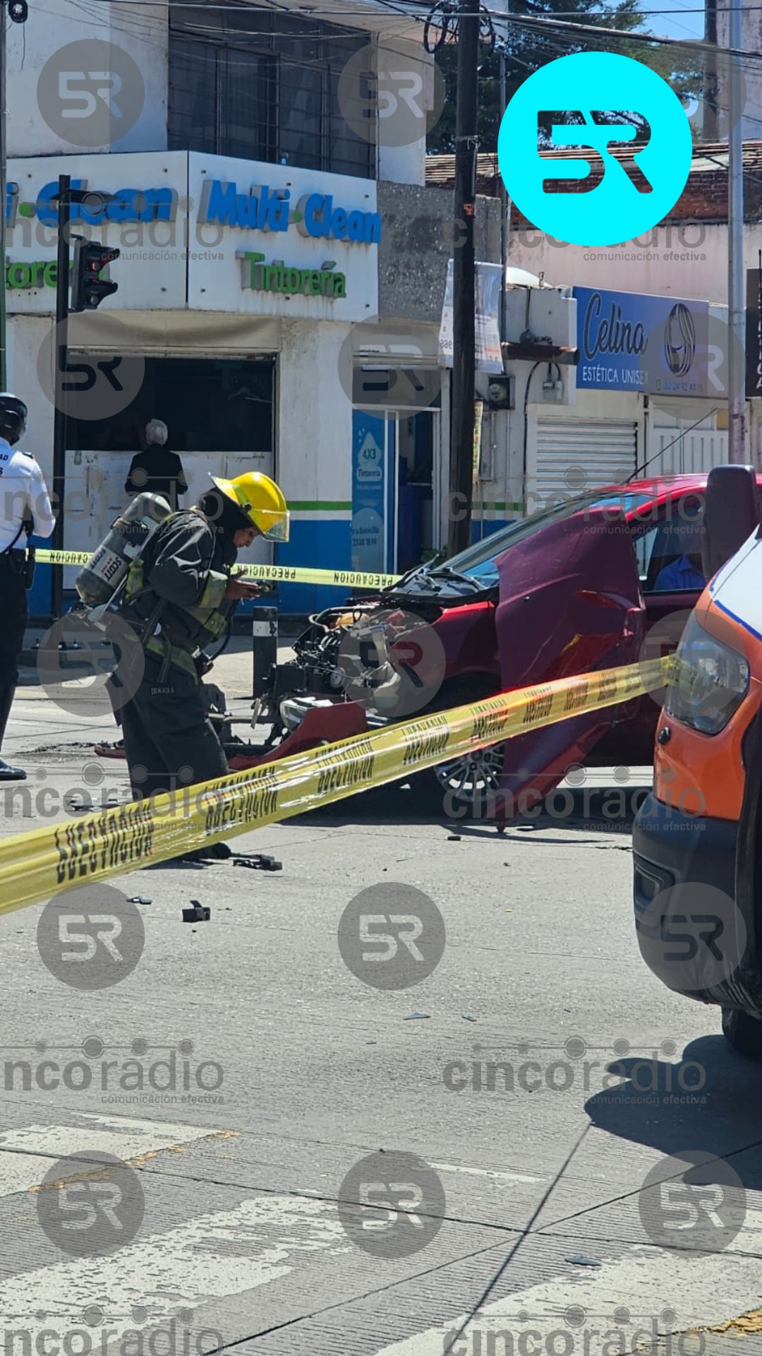 Accidente vial en 49 Poniente y 9 Sur deja solo daños materiales