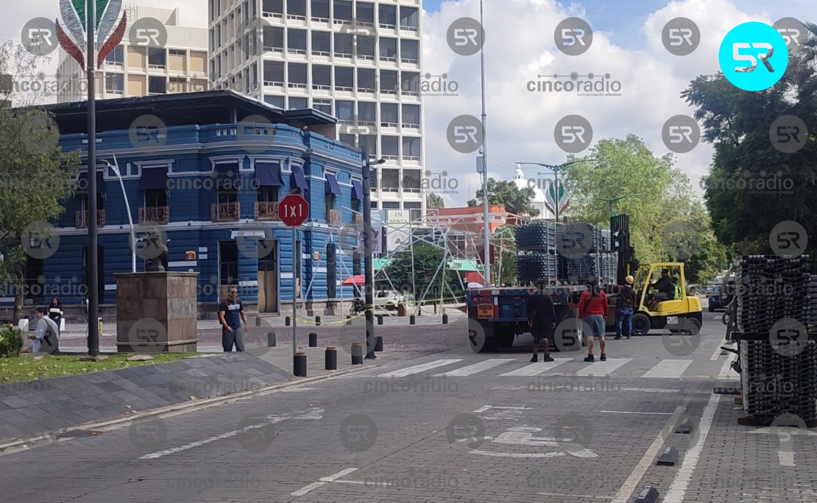 Autoridades alertan sobre afectaciones viales en Paseo Bravo durante montaje del evento gratuito por el Grito de Independencia.