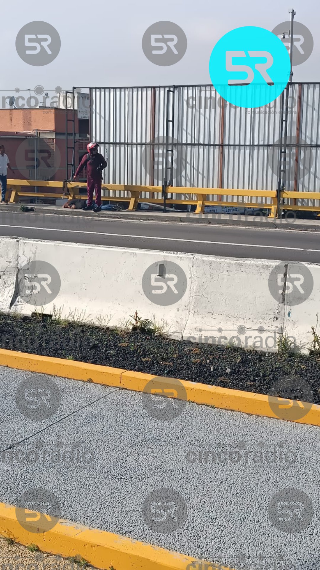 Los hechos ocurrieron en dirección a Valsequillo; autoridades y personal de SUMA atendieron a la mujer inconsciente.