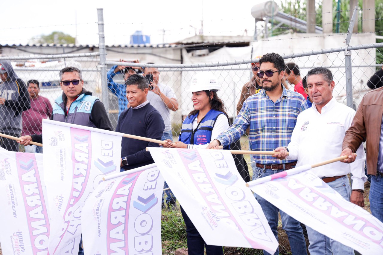 Con adoquinamiento y renovación de redes, Lupita Cuautle dignifica la calidad de vida de las familias de San Andrés Cholula con obras públicas de calidad.