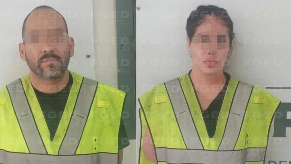La madre y el cirujano enfrentan cargos de omisión de cuidados, falsificación de documentos y usurpación de profesión. El padre denunció que fue engañado sobre el estado de salud de su hija.
