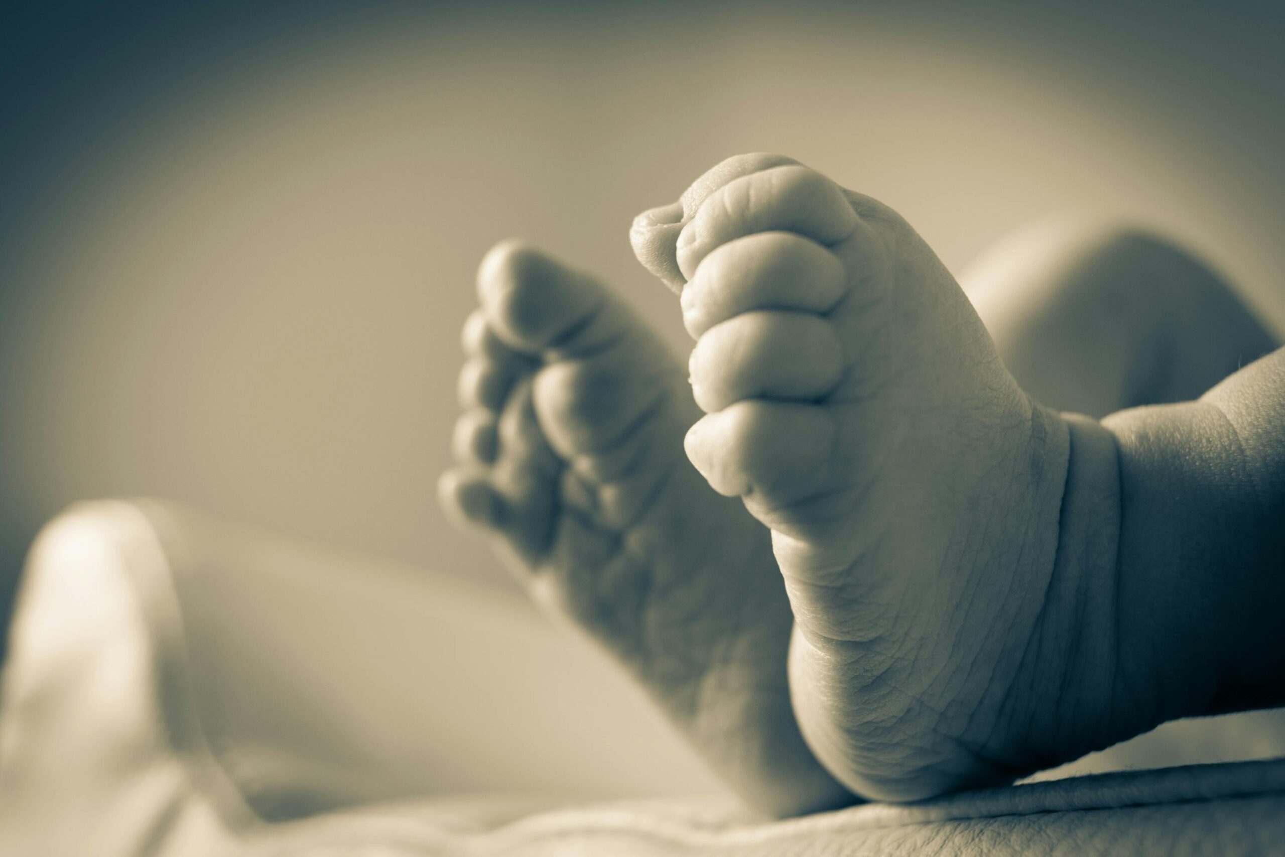 Muere bebé tras ataque armado en Naupan; su padre resultó herido