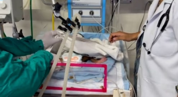 Horrible hallazgo en India: bebé recién nacida enterrada viva por posible motivo de género