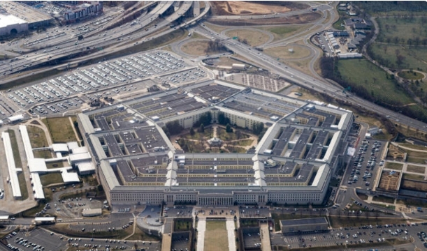 El presidente Trump instruyó al Pentágono retomar pruebas nucleares, buscando igualar a China y Rusia en capacidad militar.