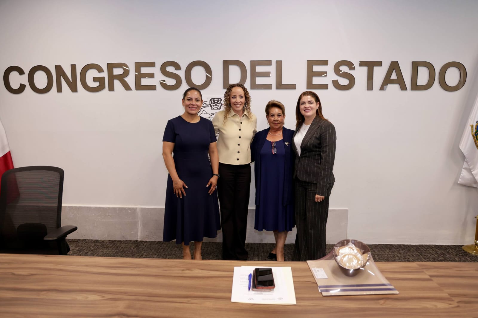 La edil de San Andrés Cholula participó en la Comisión de Transparencia del Congreso local, destacando acciones de gobierno abierto y acceso a la información.