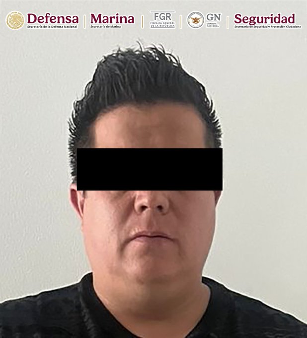 FGR y SEDENA detuvieron en Guadalajara a Nazario “N”, presunto operador criminal en Jalisco y Puebla; se aseguraron armas, drogas y vehículos.