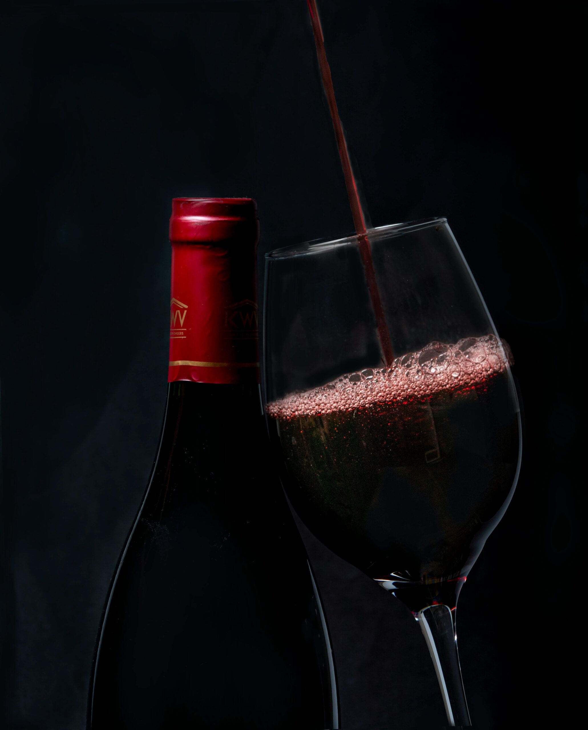 Los días 17 y 18 de octubre, el Auditorio Metropolitano se llenará de sabor, catas y música para celebrar la cultura del vino y los destilados.