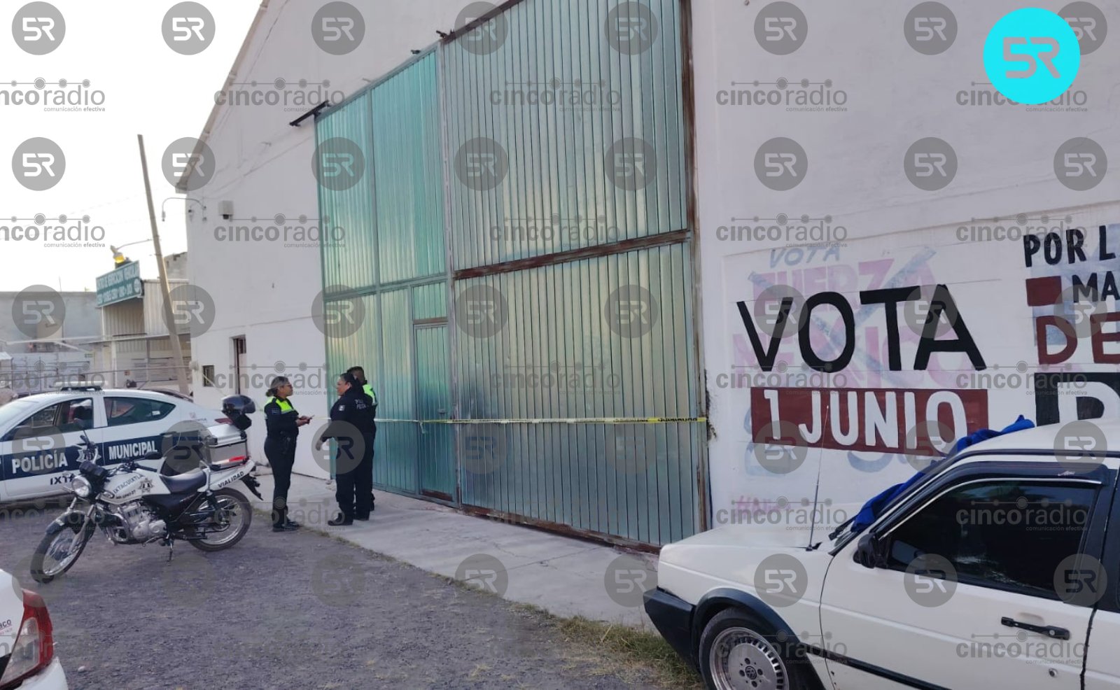 Aseguran bodega con tractocamiones