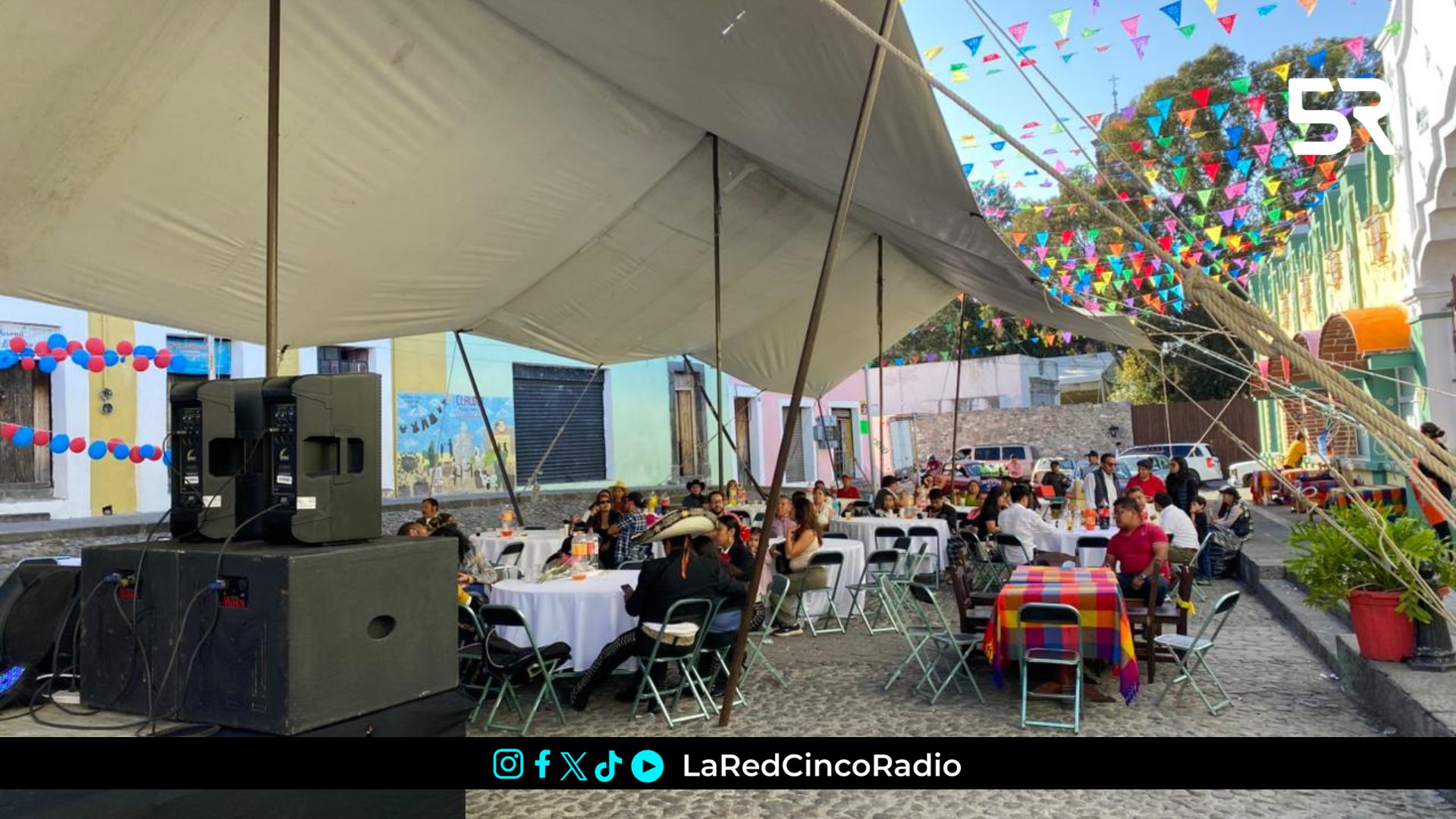 El Mercado El Alto celebró a Santa Cecilia con música, sabor y tradición