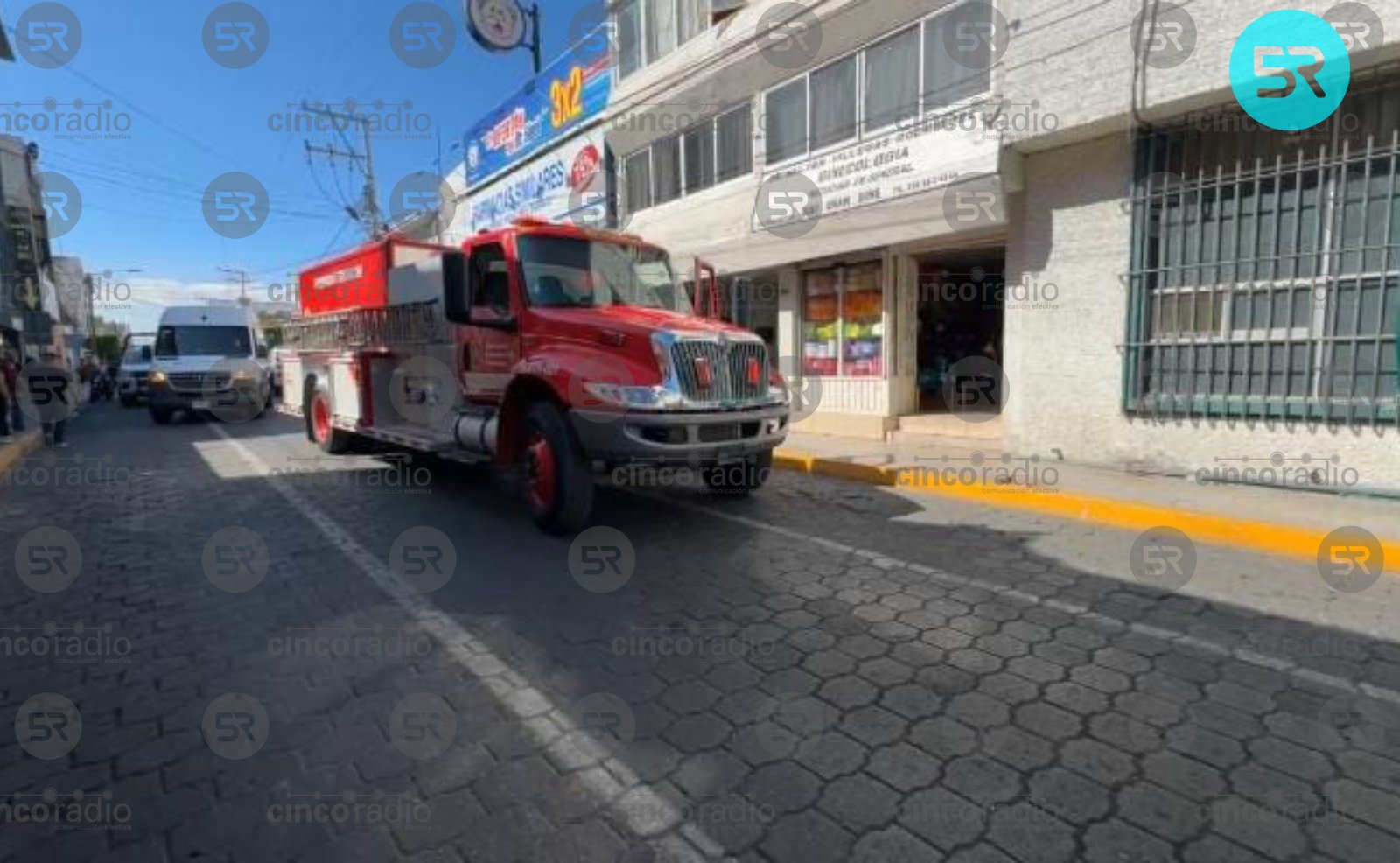 Explosión de tanque de gas causa alarma en pleno centro de Tehuacán