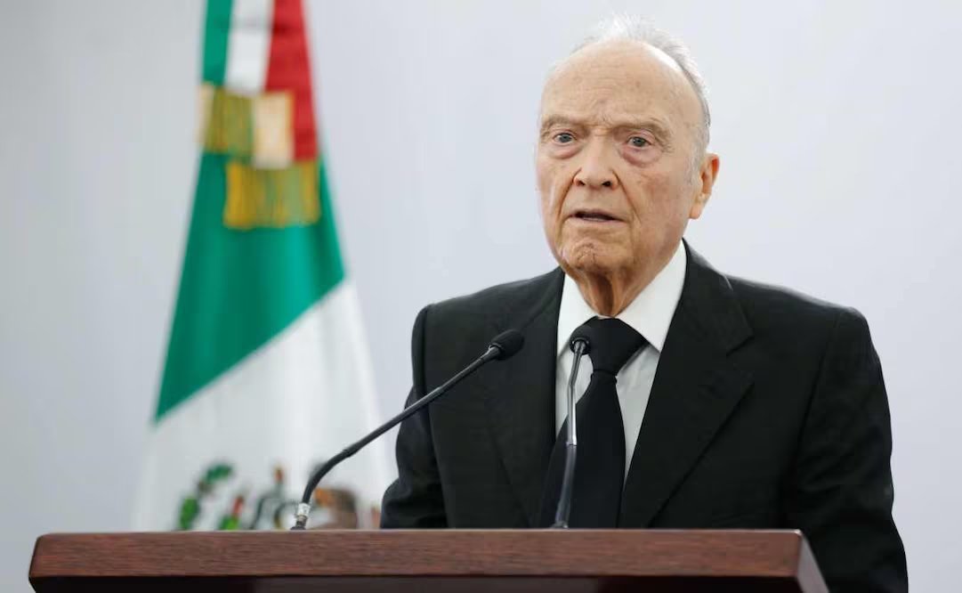 La dimisión del fiscal general fue recibida formalmente por el Senado, que inició el procedimiento constitucional para definir si acepta su salida y los pasos para designar a un relevo.