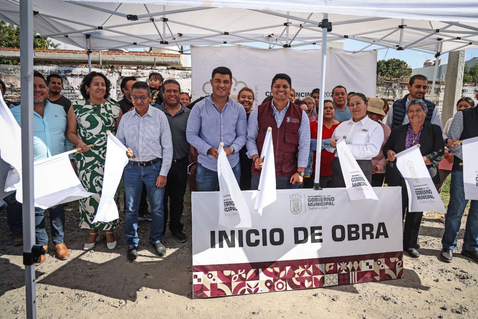 Omar Muñoz inició obras de adoquinamiento en Sanctorum y Cuautlancingo, con inversión conjunta de más de tres millones de pesos.