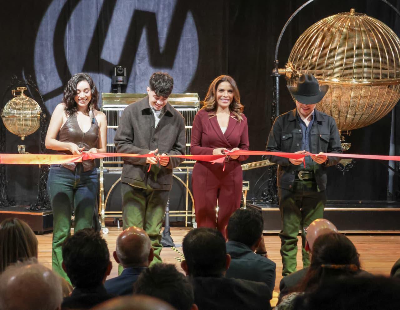 La Lotería Nacional abre su Teatro renovado como sede de sorteos tradicionales y rinde homenaje a la Ingeniería Química y al Dr. Mario Molina.