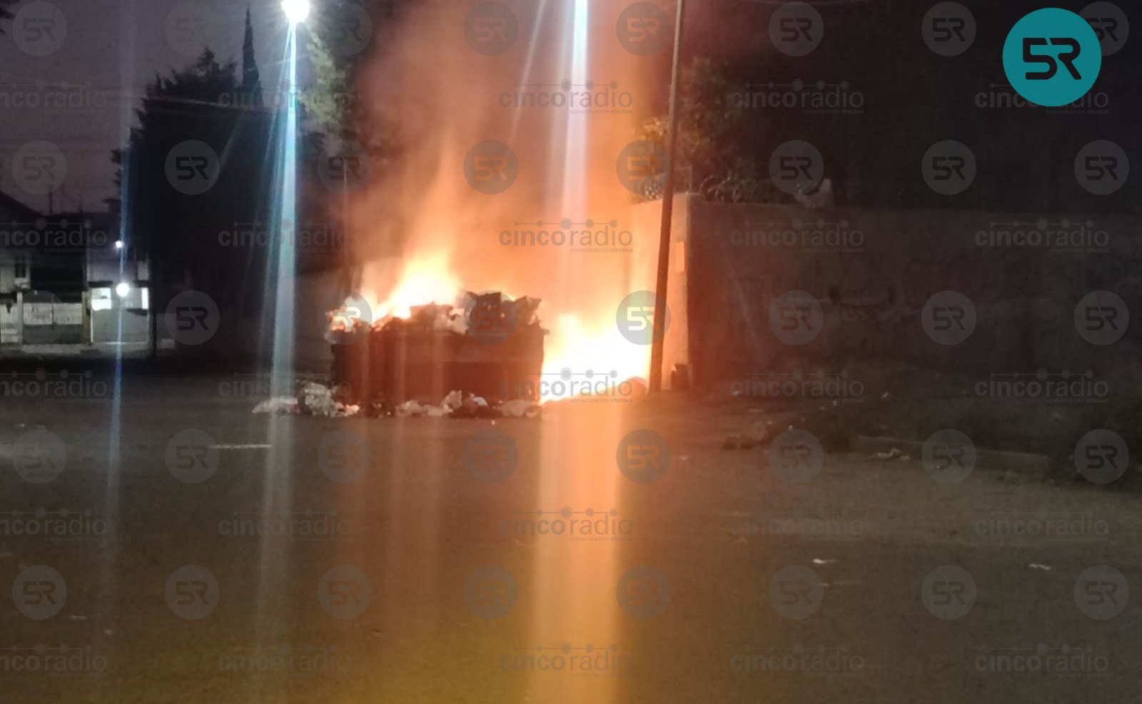 Incendio de basura provoca movilización cerca de la escuela Ricardo Flores Magón