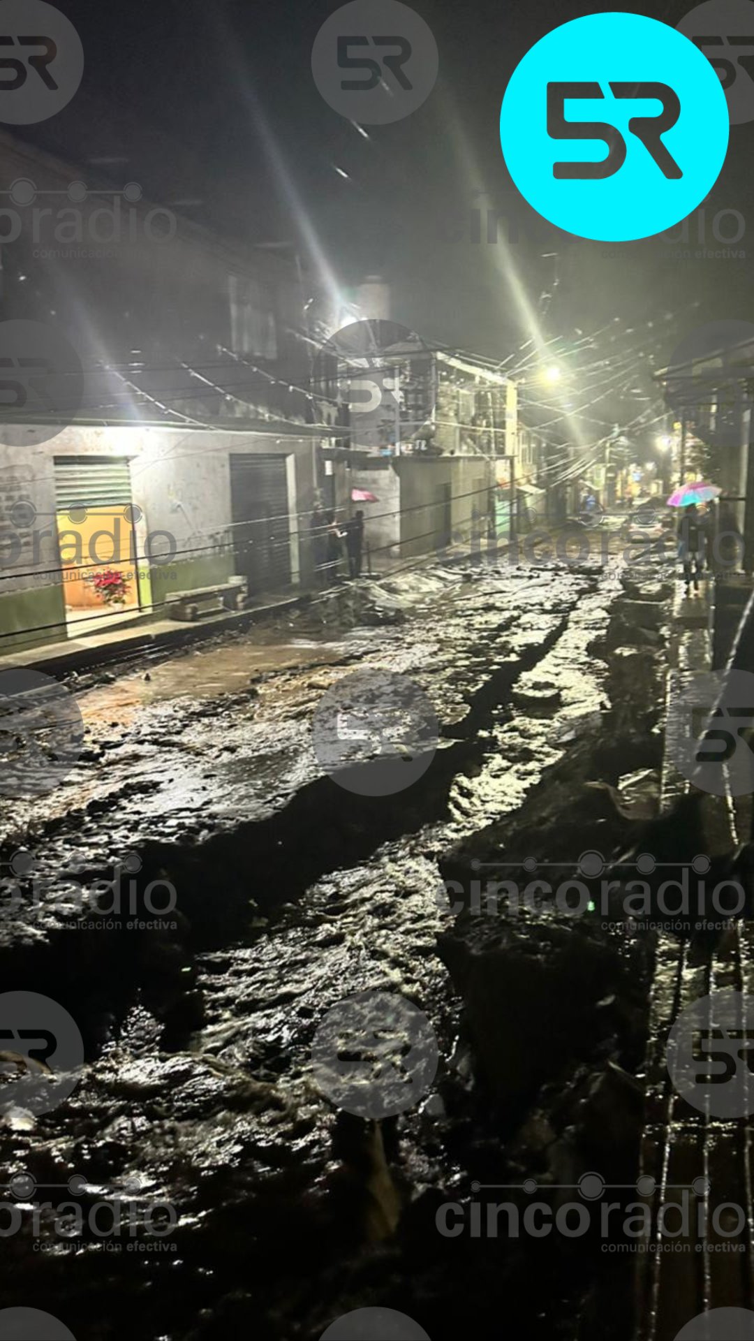 Colapsa calle Santa Cecilia en San Matías Tlalancaleca tras intensas lluvias