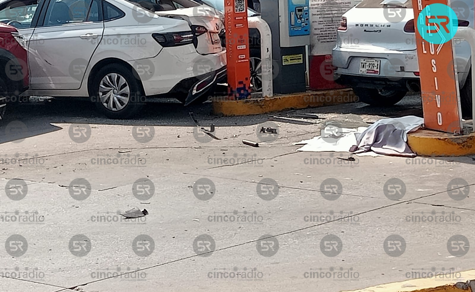 Maika Álvarez, empleada bancaria, murió tras quedar atrapada entre los vehículos involucrados en la carambola presuntamente causada por arrancones.